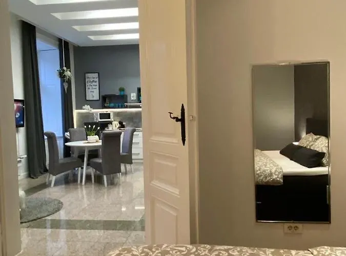 아파트 Hygge 수보티차